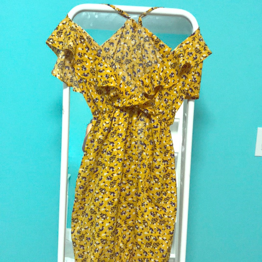 Petite ruffle floral wrap tea dress